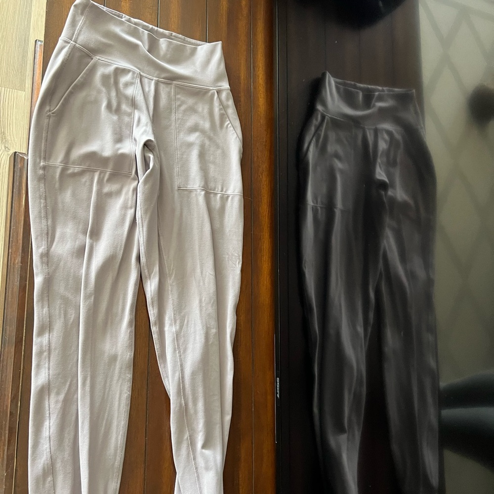 Lululemon light purple leggings